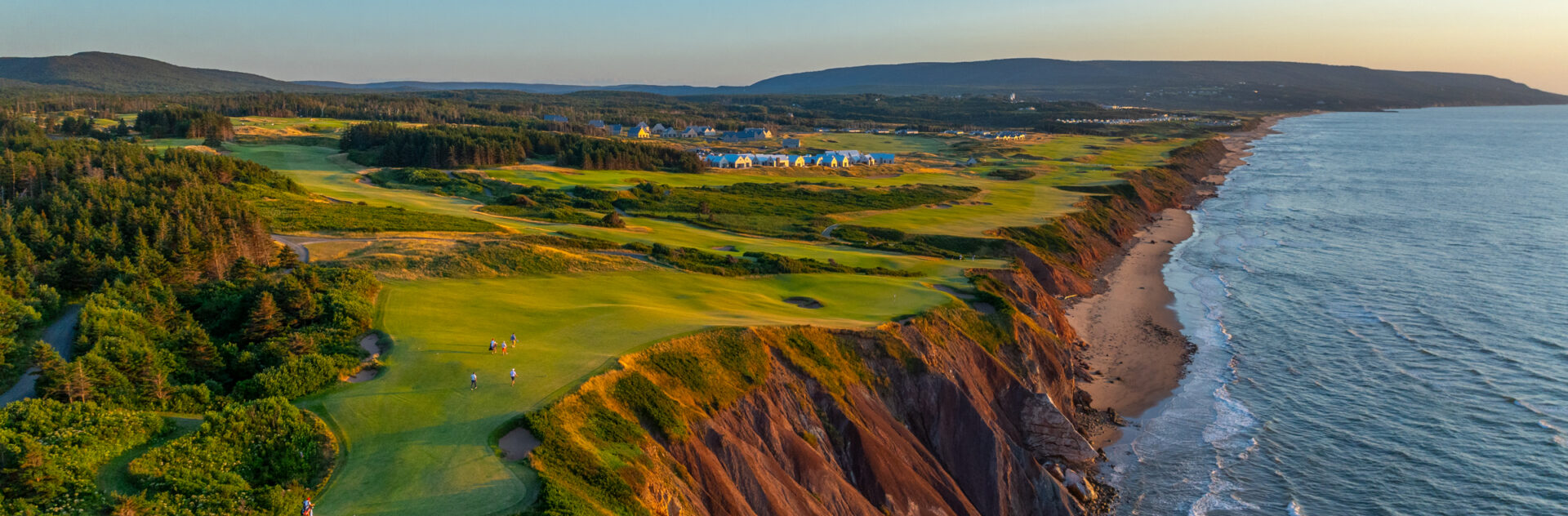 Cabot Cliffs golf course (Premier Golf)